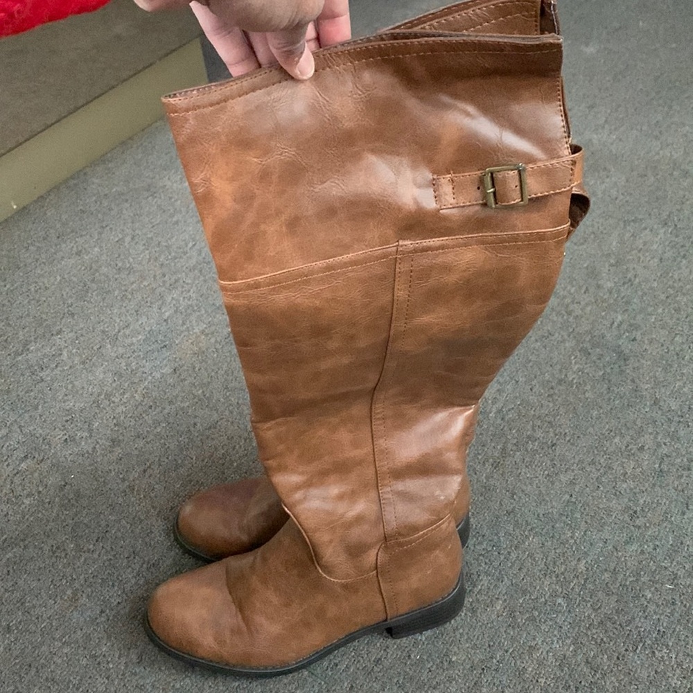 Tall leather boots sz 7.5